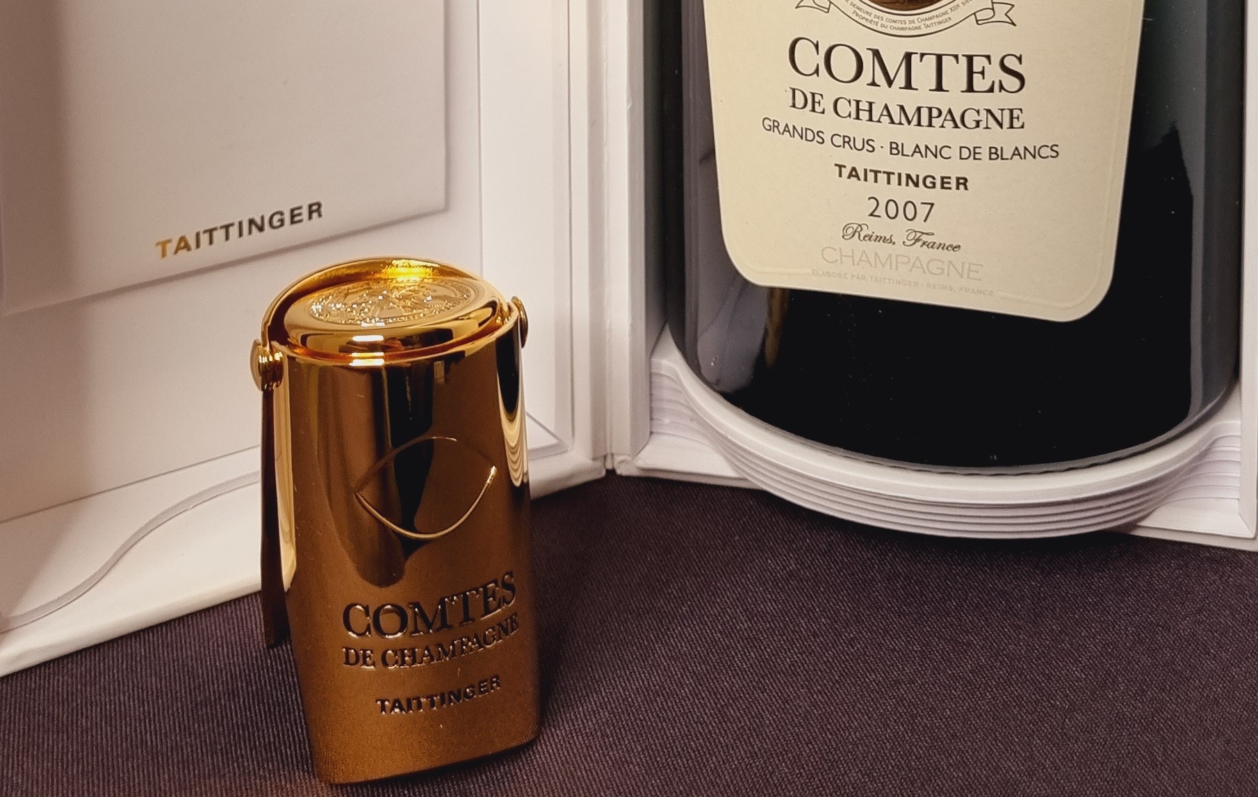 SOLD / ELADVA – COMTES de Champagne Taittinger pezsgőzáró díszdugó – 12.600.-Ft