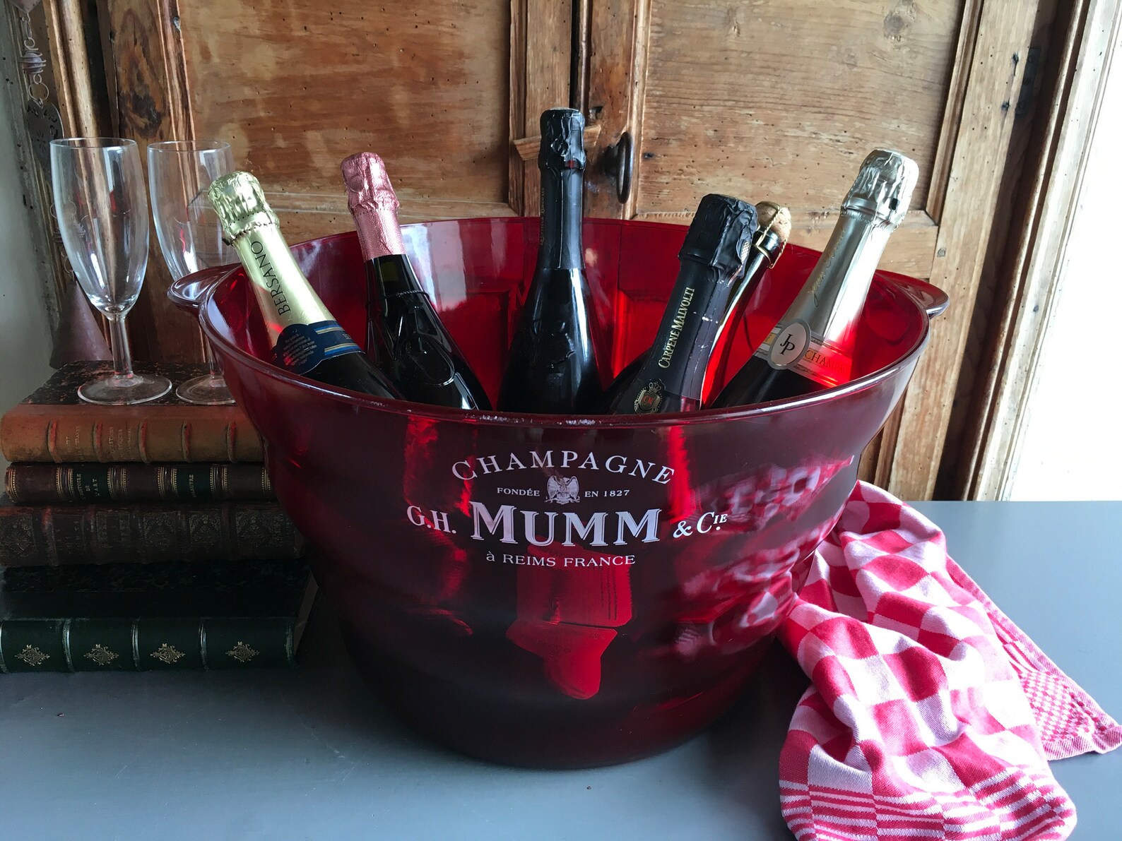 ELADVA – G.H. Mumm Champagne XXL pezsgőkád – 55.000.-Ft