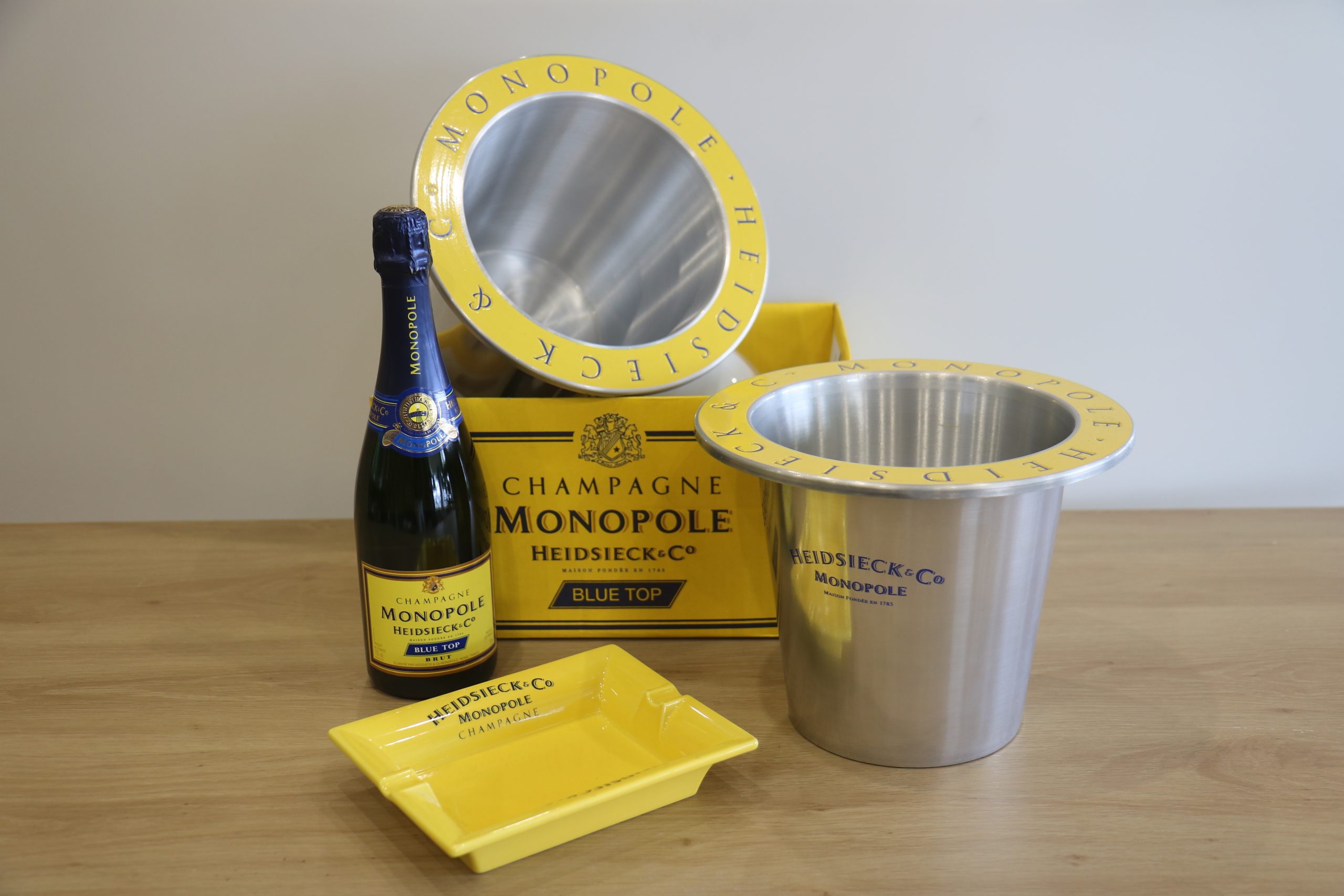 Heidsieck Monopole Champagne Ajándékcsomag – 125.500.-Ft