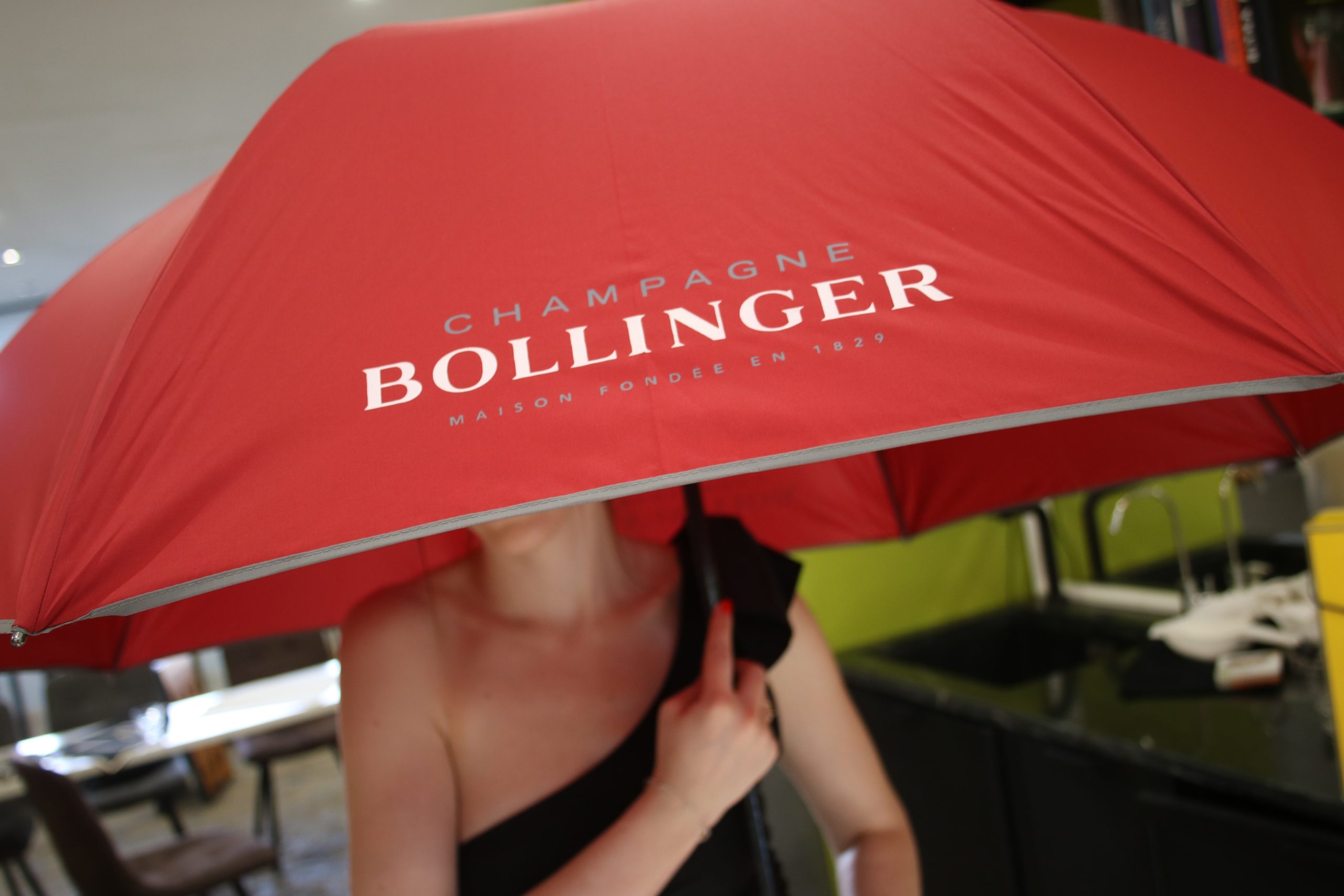 ELADVA – Bollinger Champagne XL méretű GOLF esernyő – 34.600.-Ft