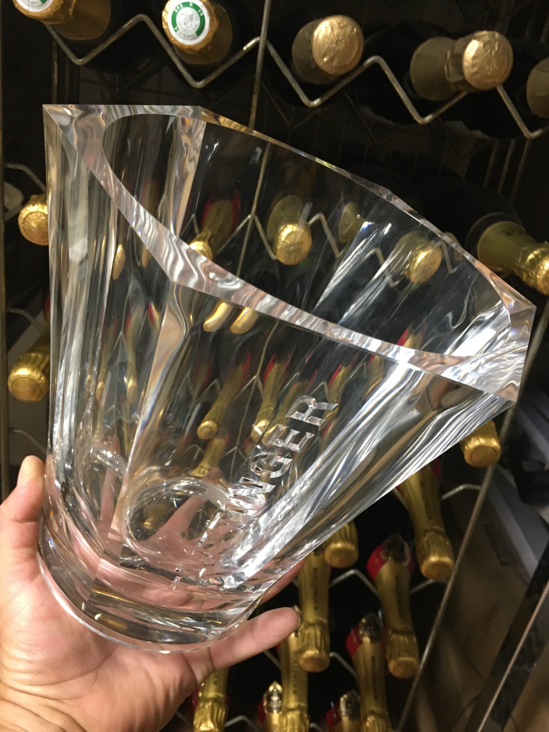 SOLD / ELADVA – Taittinger Champagne pezsgős vödör, italtartó – 25.000.-Ft