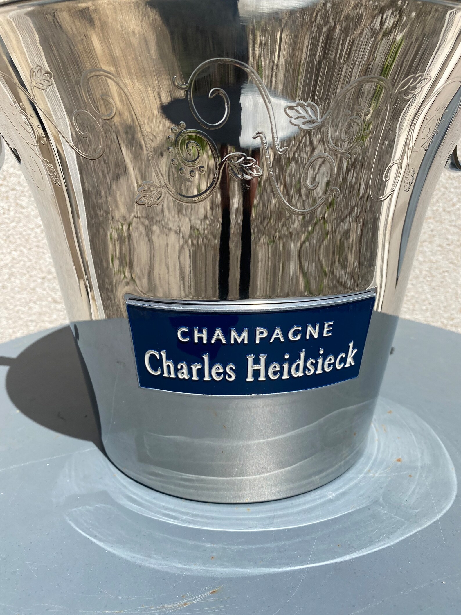 ELADVA – Charles Heidsieck Champagne, több palackos pezsgős veder – Limitált kiadás XL verzió – 58.900.-Ft