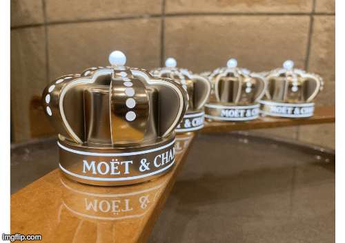 Moët & Chandon Champagne Crown – 4 darab világító MOËT korona – palack dísz – 148.800.-