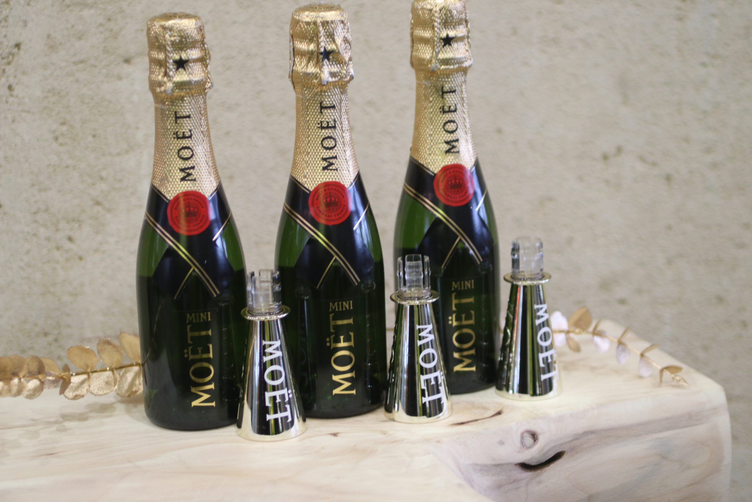 ELADVA – Moët & Chandon Mini Champagne kortyolóval (3db) díszcsomagolásban – 26.800.-Ft