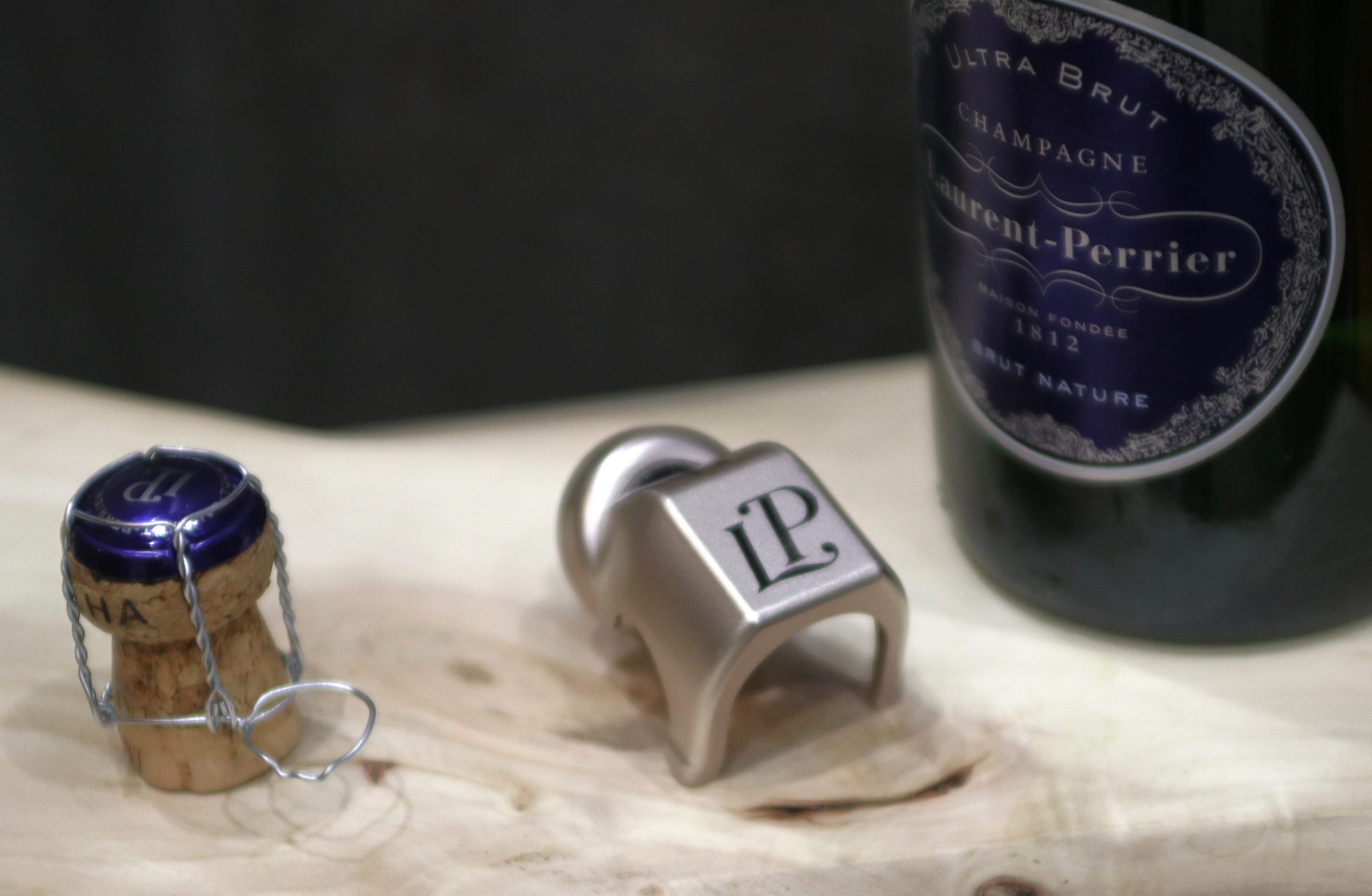 SOLD / ELADVA – Champagne Laurent-Perrier 3 db palackzáró díszdugó – 23.700.-Ft