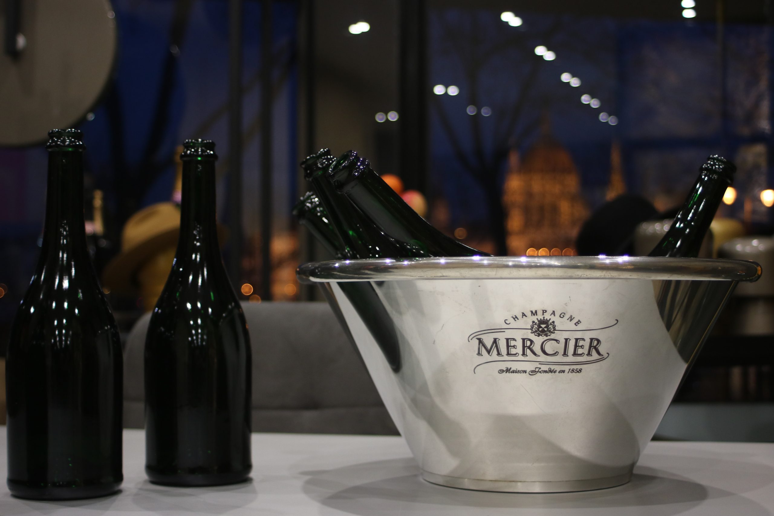 Mercier Champagne dupla magnum pezsgőhűtő L’Orfevrerie D’Anjou ónöntvény – 91.200.-Ft