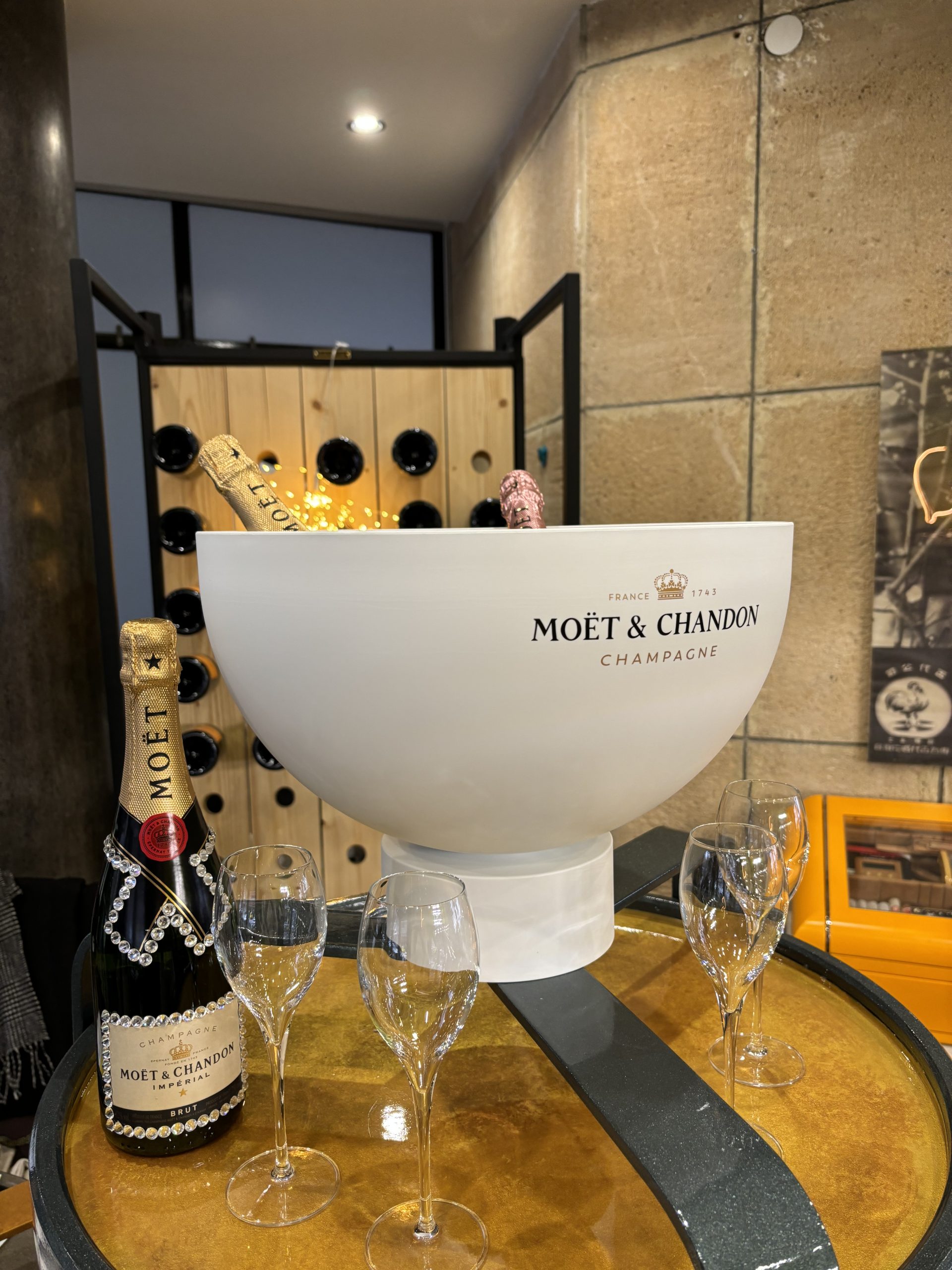 Moët & Chandon Limited Edition Great Bubble ICE – XXL dupla magnum pezsgőhűtő – 97.500.-Ft