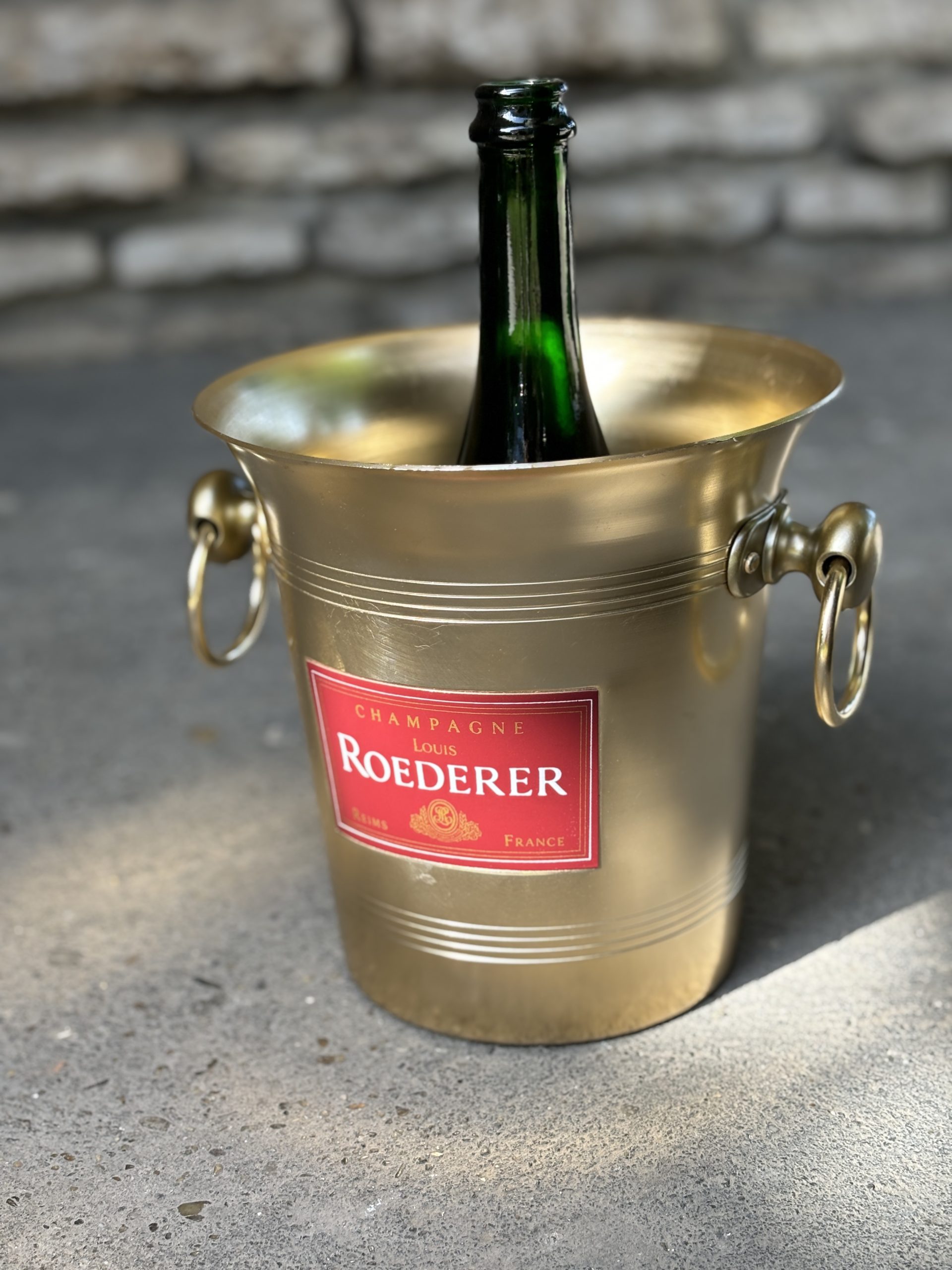 Aranyszínű pezsgős jégveder a Champagne Roederer Reims számára – 36.400.-Ft