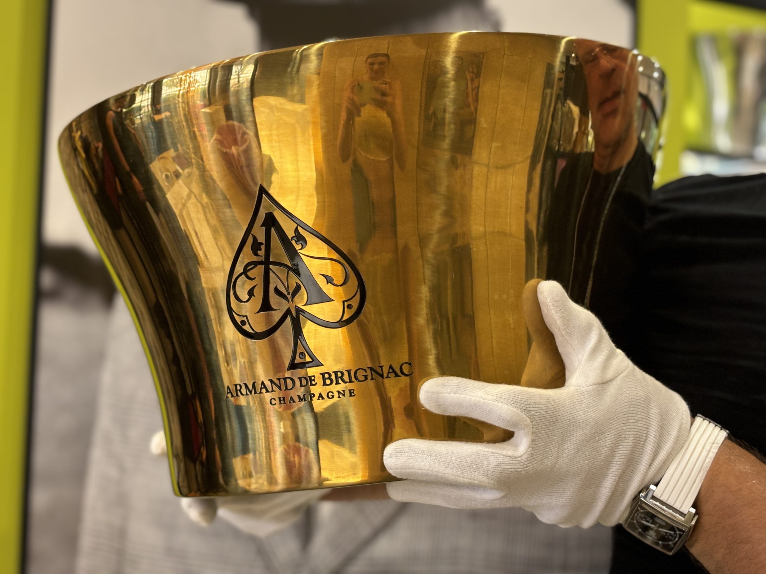 Armand de Brignac Champagne ACE of SPADES arany színű pezsgős jégveder XXL méretű – 302.800.-Ft
