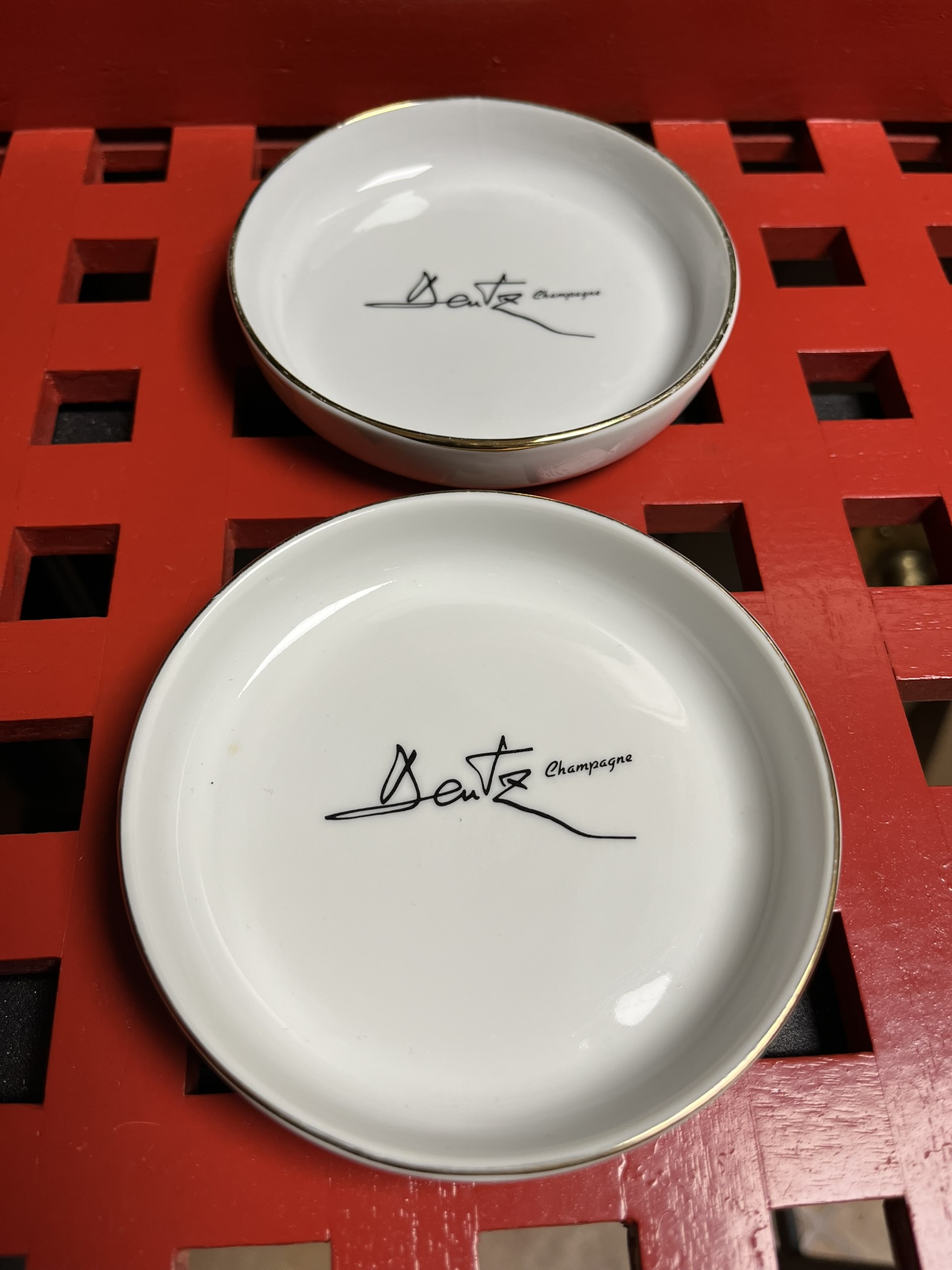 2 darab DEUTZ Champagne porcelán tálka – ELADÓ