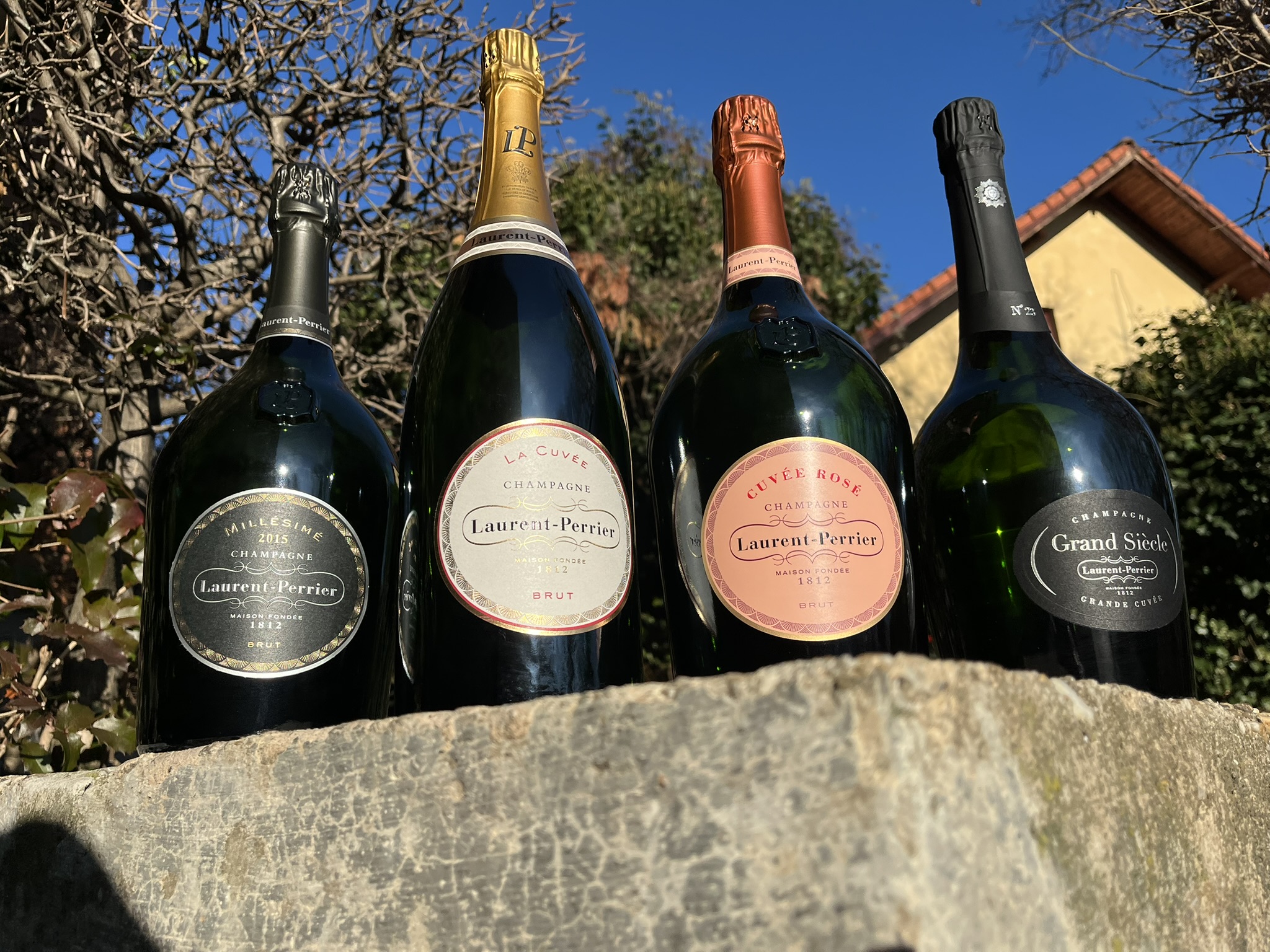 4 Laurent-Perrier 1,5L magnum dummy palack – ELADÓ