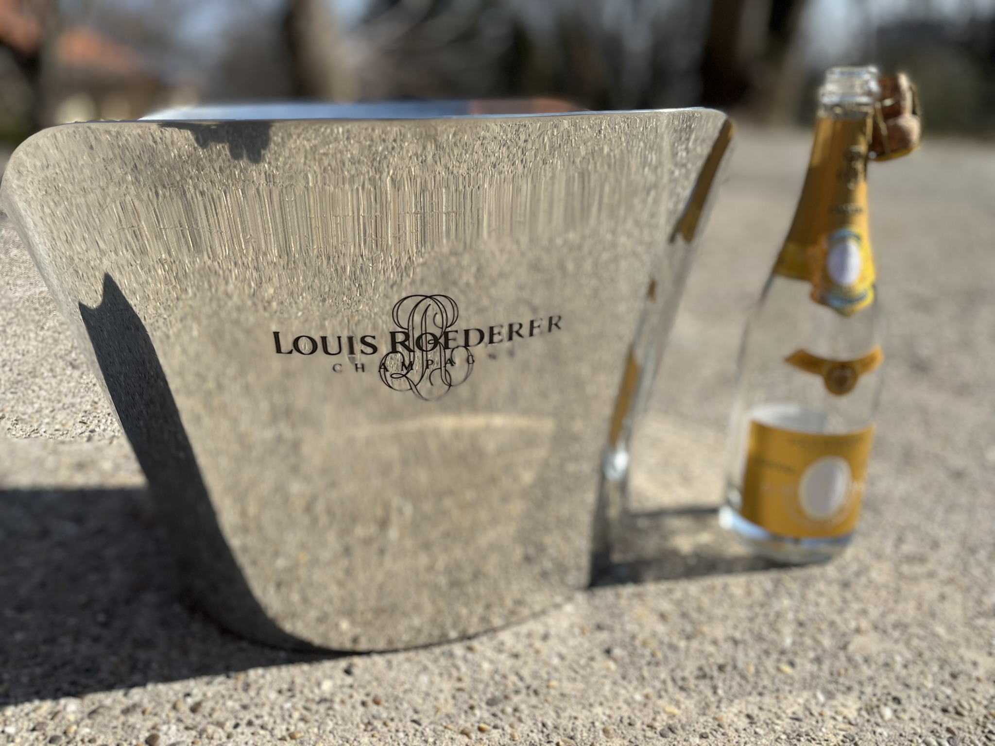 Louis Roederer Champagne vintage polírozott ón pezsgőhűtő jégtál – ELADÓ