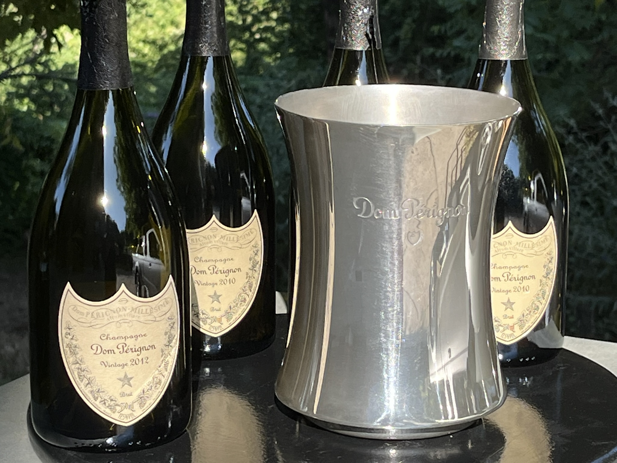 Dom Pérignon by Orfèvrerie d’Anjou – Exkluzív Vintage Pezsgőhűtő Martin Szekely Tervezésében – ELADÓ