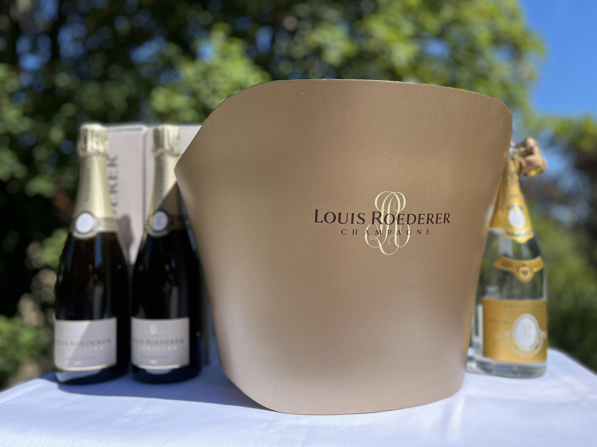 Louis Roederer Champagne – Bronzarany színű fém jégkád – ELADÓ