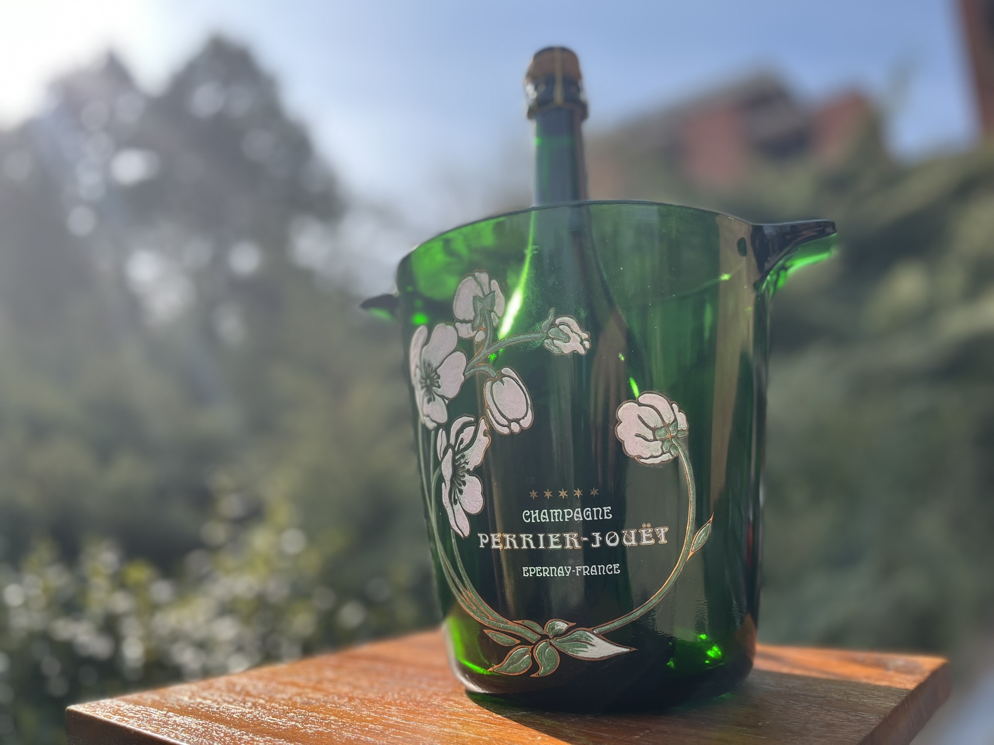 Perrier-Jouët Belle Époque Anemone kézzel festett zöld üveg jégveder, vintage Art Nouveau – ELADÓ