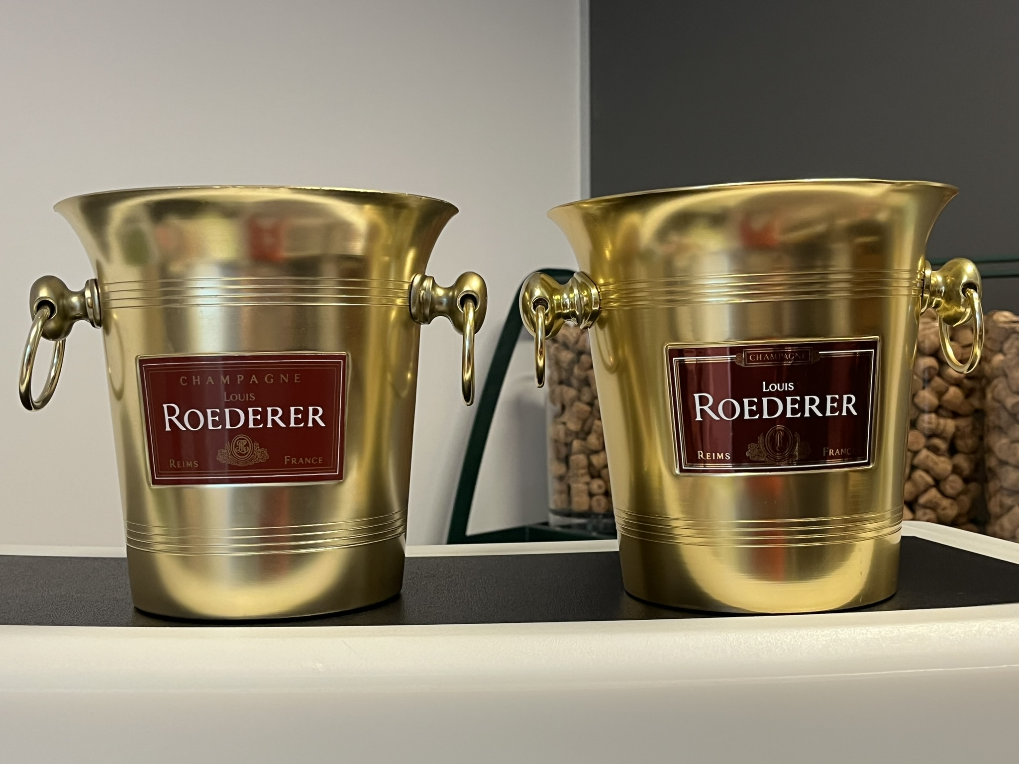 2 darab LOUIS ROEDERER vintage aranyszínű pezsgőhűtő veder párban – ÁRVERÉSEN